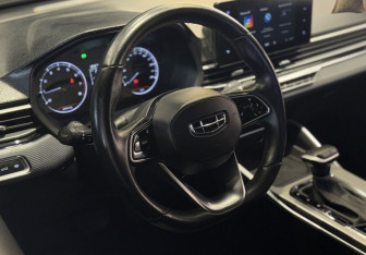 Подержанный автомобиль Geely Emgrand 2023 года (9 фото)