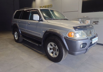 Подержанный автомобиль Mitsubishi Pajero Sport 2008 года (7 фото)