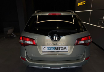 Подержанный автомобиль Renault Koleos 2008 года (6 фото)
