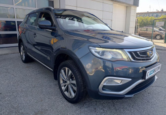 Подержанный автомобиль Geely Atlas 2021 года (3 фото)