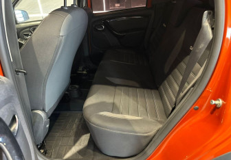 Подержанный автомобиль Renault Duster 2018 года (16 фото)