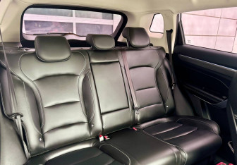 Подержанный автомобиль Geely Atlas Pro 2022 года (19 фото)
