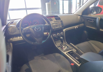 Подержанный автомобиль Mazda 6 Sedan 2012 года (15 фото)