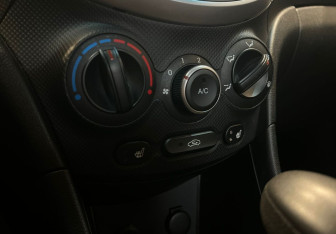 Подержанный автомобиль Hyundai Solaris Sedan 2016 года (9 фото)