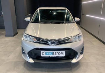 Подержанный автомобиль Toyota Corolla Sedan 2018 года (3 фото)