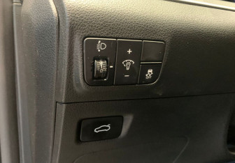 Подержанный автомобиль Kia K5 2021 года (11 фото)