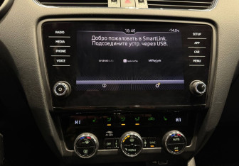 Подержанный автомобиль Skoda Octavia Liftback 2018 года (12 фото)