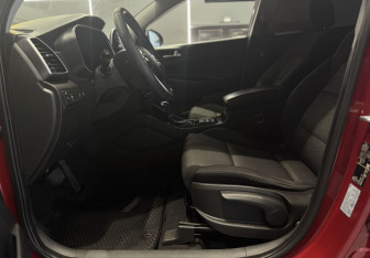 Подержанный автомобиль Hyundai Tucson 2018 года (17 фото)