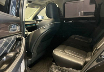 Подержанный автомобиль Exeed VX 2022 года (15 фото)