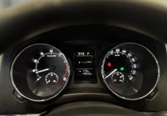 Подержанный автомобиль Skoda Yeti 2017 года (12 фото)