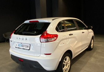 Подержанный автомобиль LADA (ВАЗ) XRAY 2018 года (6 фото)