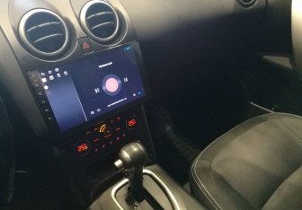 Подержанный автомобиль Nissan Qashqai 2013 года (15 фото)