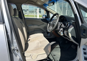 Подержанный автомобиль Mitsubishi Colt Hatchback 2010 года (11 фото)