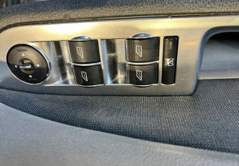 Подержанный автомобиль Ford Focus Hatchback 2010 года (16 фото)