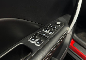 Подержанный автомобиль Geely Coolray 2020 года (12 фото)