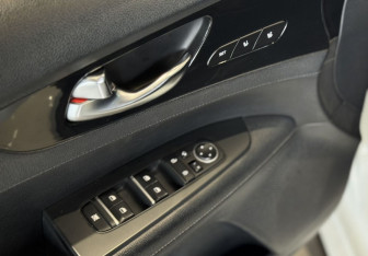 Подержанный автомобиль Kia Cerato Sedan 2021 года (10 фото)