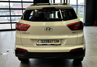 Подержанный автомобиль Hyundai Creta 2020 года (7 фото)