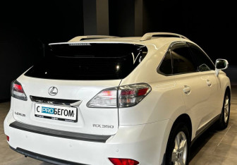 Подержанный автомобиль Lexus RX 2011 года (5 фото)