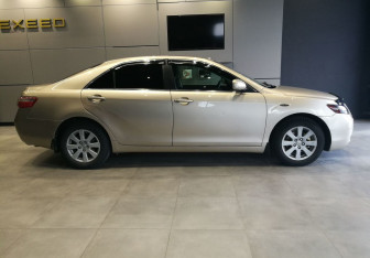 Подержанный автомобиль Toyota Camry Sedan 2008 года (8 фото)