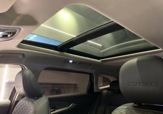 Подержанный автомобиль Exeed TXL 2022 года (17 фото)
