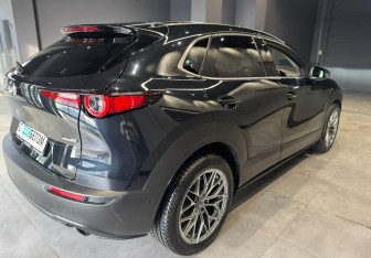 Подержанный автомобиль Mazda CX-30 2020 года (7 фото)