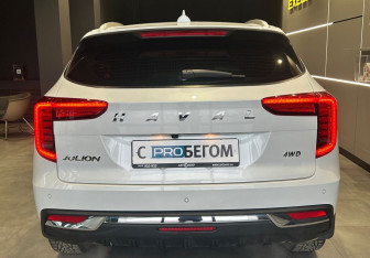 Подержанный автомобиль Haval Jolion 2023 года (8 фото)