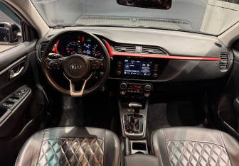 Подержанный автомобиль Kia Rio Sedan 2021 года (9 фото)