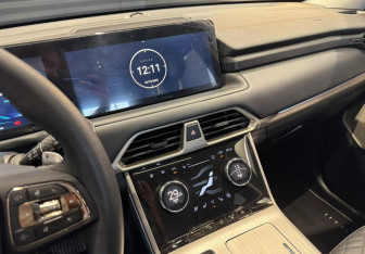 Подержанный автомобиль Exeed TXL 2023 года (9 фото)