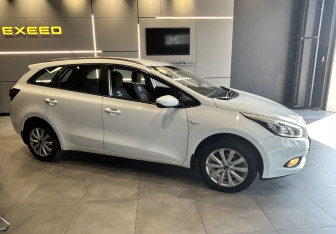 Подержанный автомобиль Kia Ceed Wagon 2013 года (5 фото)