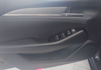Подержанный автомобиль Mazda 6 Sedan 2022 года (13 фото)
