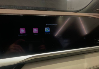 Подержанный автомобиль Geely Monjaro 2023 года (13 фото)