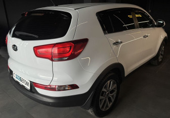 Подержанный автомобиль Kia Sportage 2015 года (5 фото)