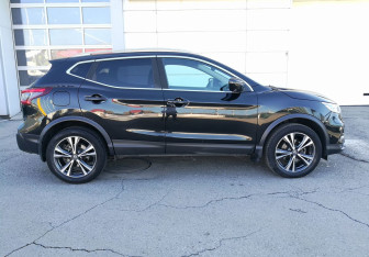 Подержанный автомобиль Nissan Qashqai 2019 года (7 фото)
