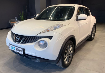 Подержанный автомобиль Nissan Juke 2014 года (4 фото)