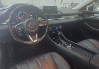 Подержанный автомобиль Mazda 6 Sedan 2022 года (15 фото)