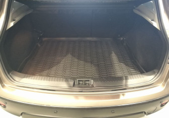 Подержанный автомобиль Nissan Qashqai 2013 года (16 фото)