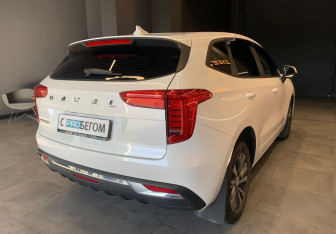 Подержанный автомобиль Haval Jolion 2023 года (7 фото)