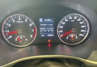 Подержанный автомобиль Kia Stonic 2019 года (12 фото)