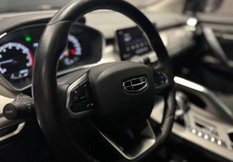 Подержанный автомобиль Geely Coolray 2020 года (16 фото)