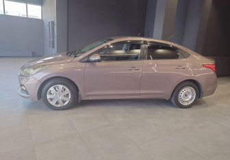 Подержанный автомобиль Hyundai Solaris Sedan 2018 года (2 фото)
