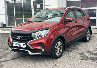 Подержанный автомобиль LADA (ВАЗ) XRAY 2021 года (2 фото)