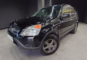 Подержанный автомобиль Honda CR-V 2002 года (2 фото)