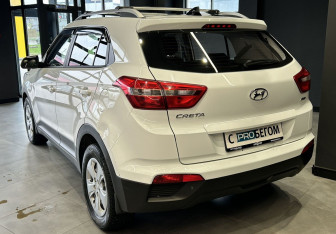 Подержанный автомобиль Hyundai Creta 2020 года (8 фото)