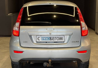 Подержанный автомобиль LADA (ВАЗ) Kalina Hatchback 2013 года (6 фото)