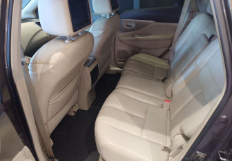 Подержанный автомобиль Nissan Murano Suv 2017 года (18 фото)