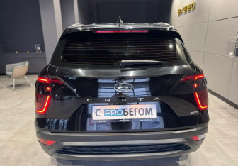 Подержанный автомобиль Hyundai Creta 2021 года (6 фото)