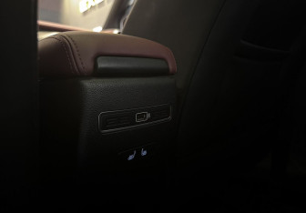 Подержанный автомобиль Geely Coolray 2022 года (23 фото)