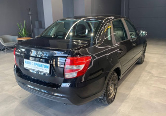 Подержанный автомобиль LADA (ВАЗ) Granta Sedan 2022 года (7 фото)