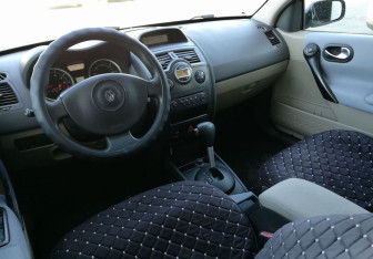 Подержанный автомобиль Renault Megane Sedan 2008 года (16 фото)