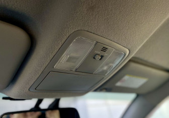 Подержанный автомобиль Toyota RAV4 2010 года (19 фото)